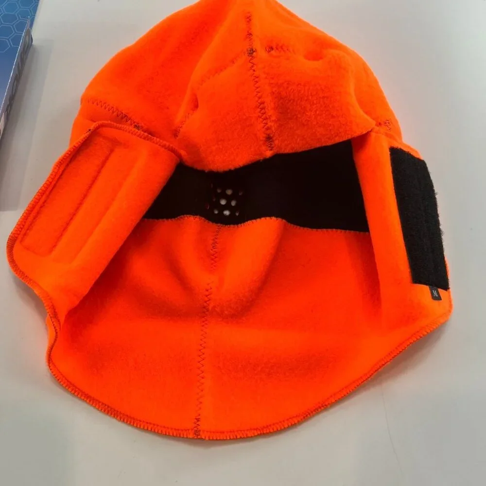 NWT Gator Fleece Lined Clavagator Face Mask